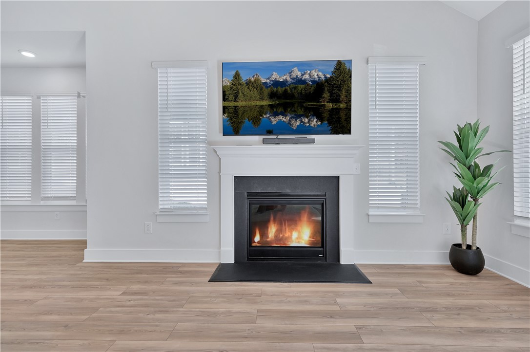 Central, South Carolina 29630, United States, 3 Bedrooms Bedrooms, ,3 BathroomsBathrooms,Residential,Active,32497