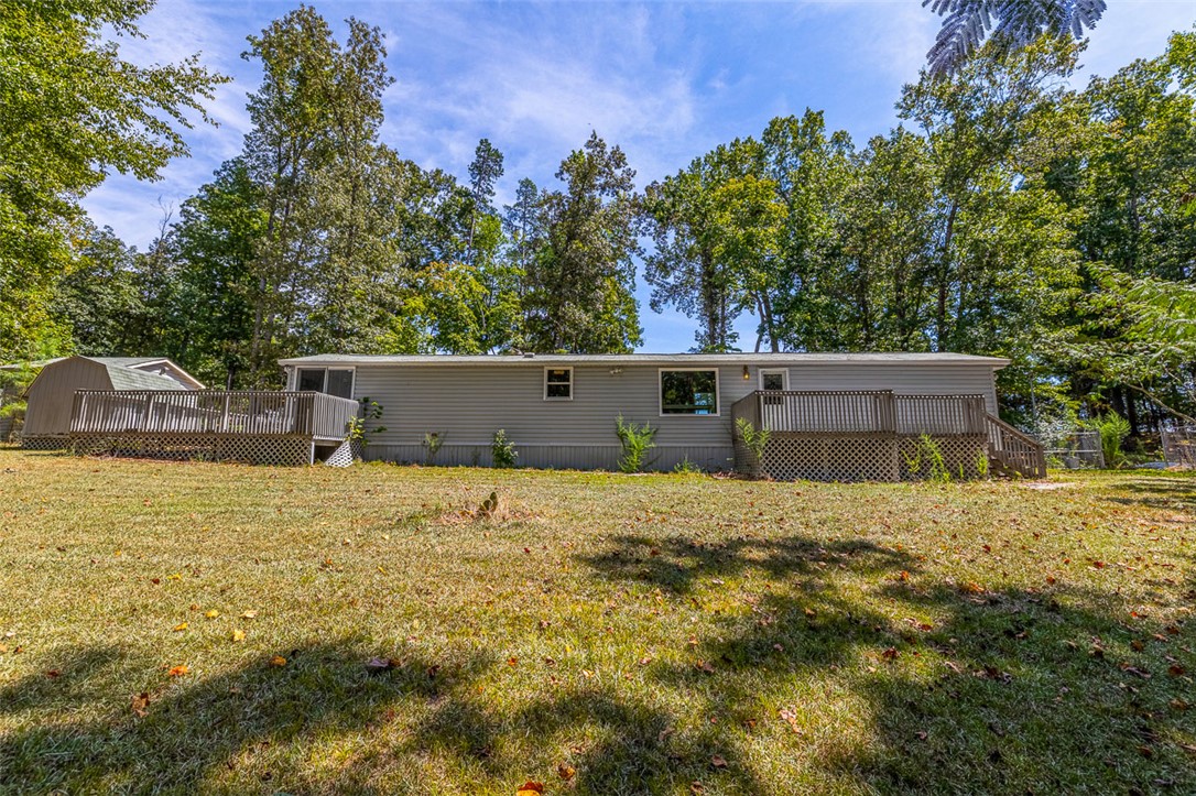 422 Meadows Lane, Townville, South Carolina image 1