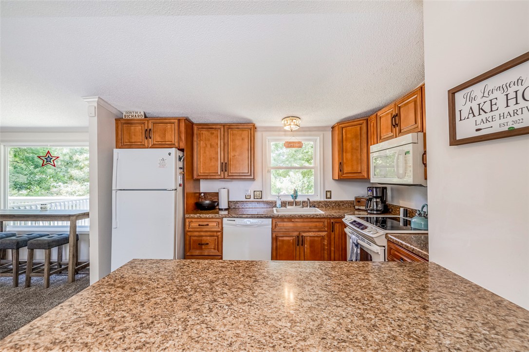 422 Meadows Lane, Townville, South Carolina image 6