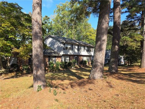 Photo of 1201 Stonehurst Drive, Anderson, SC 29621 (MLS # 20293801)