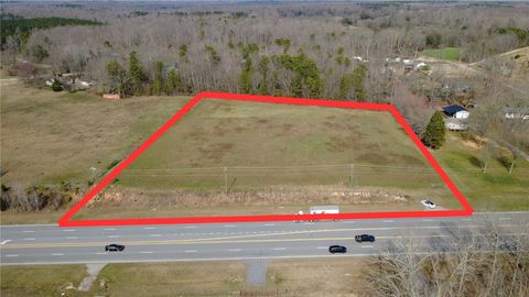 Vacant Land For Sale - 9901 Augusta Road<br/> Pelzer, SC 29669