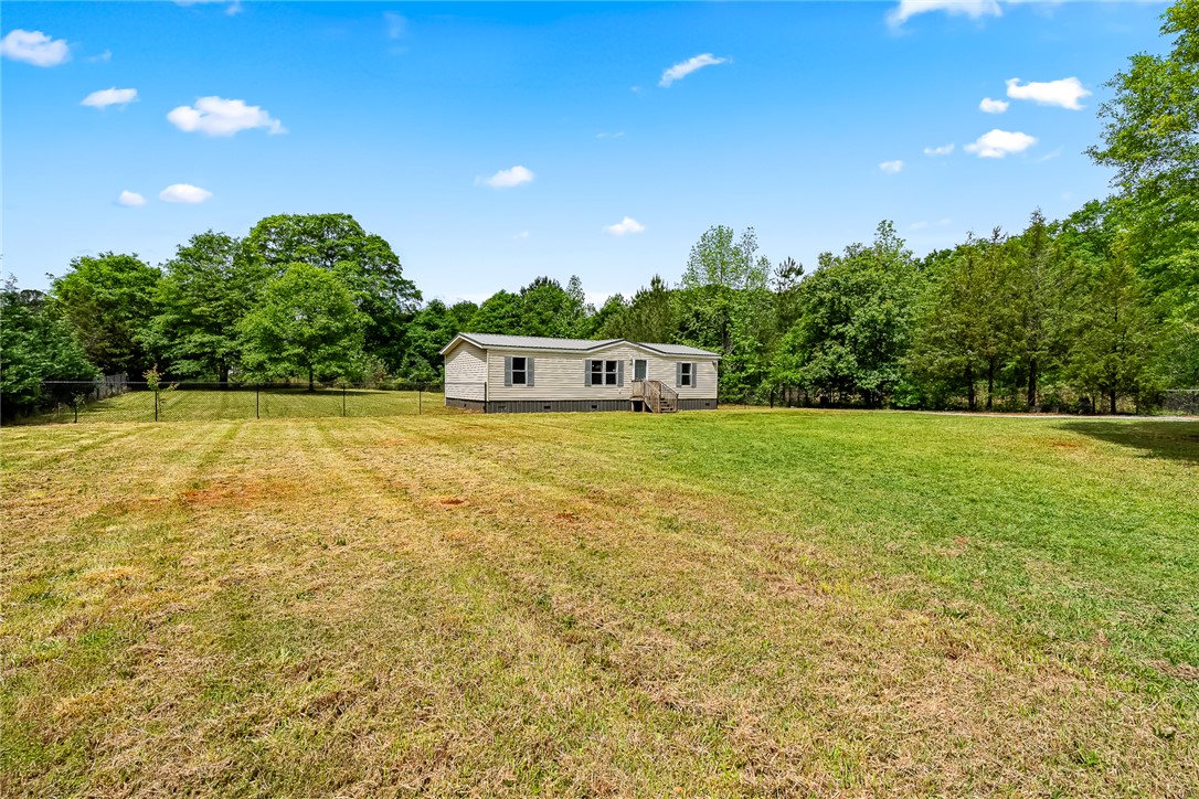 105 Fant Road, Belton, South Carolina image 3