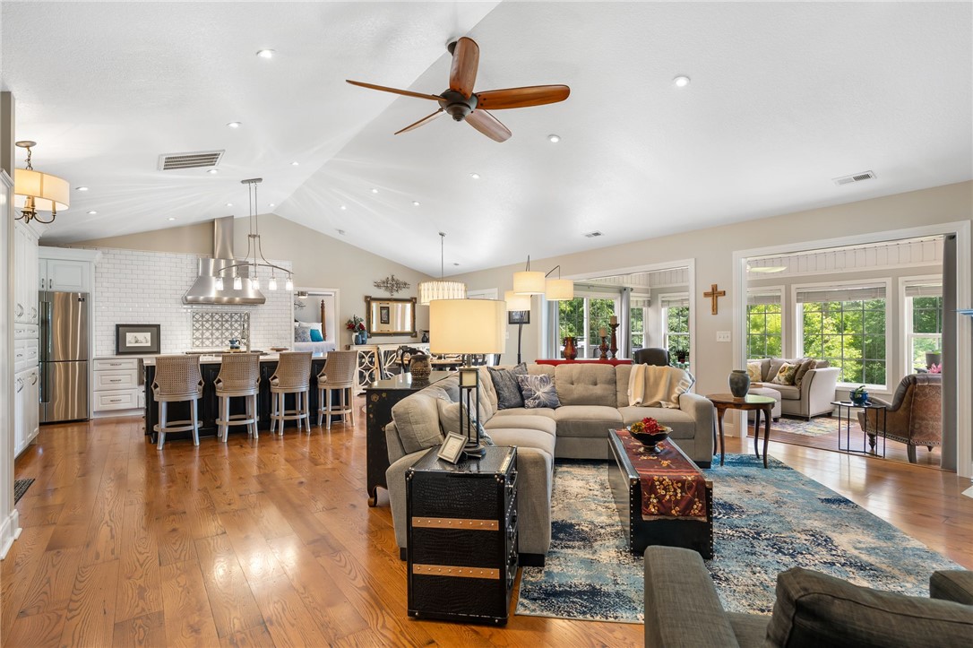 109 S Shore Drive, Fair Play, South Carolina image 7