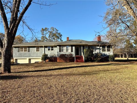 Photo of 1509 Tindall Avenue, Anderson, SC 29621 (MLS # 20298053)