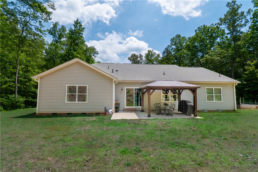 1019 Glen Road, Seneca, South Carolina image 4