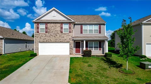 Photo of 106 Poplarville Drive, Piedmont, SC 29673 (MLS # 20303037)