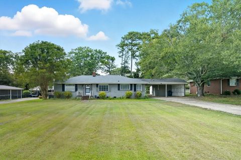 Photo of 204 Beauregard Avenue, Anderson, SC 29625 (MLS # 20293460) Photo of 204 Beauregard Avenue, Anderson, SC 29625 (MLS # 20293460)
