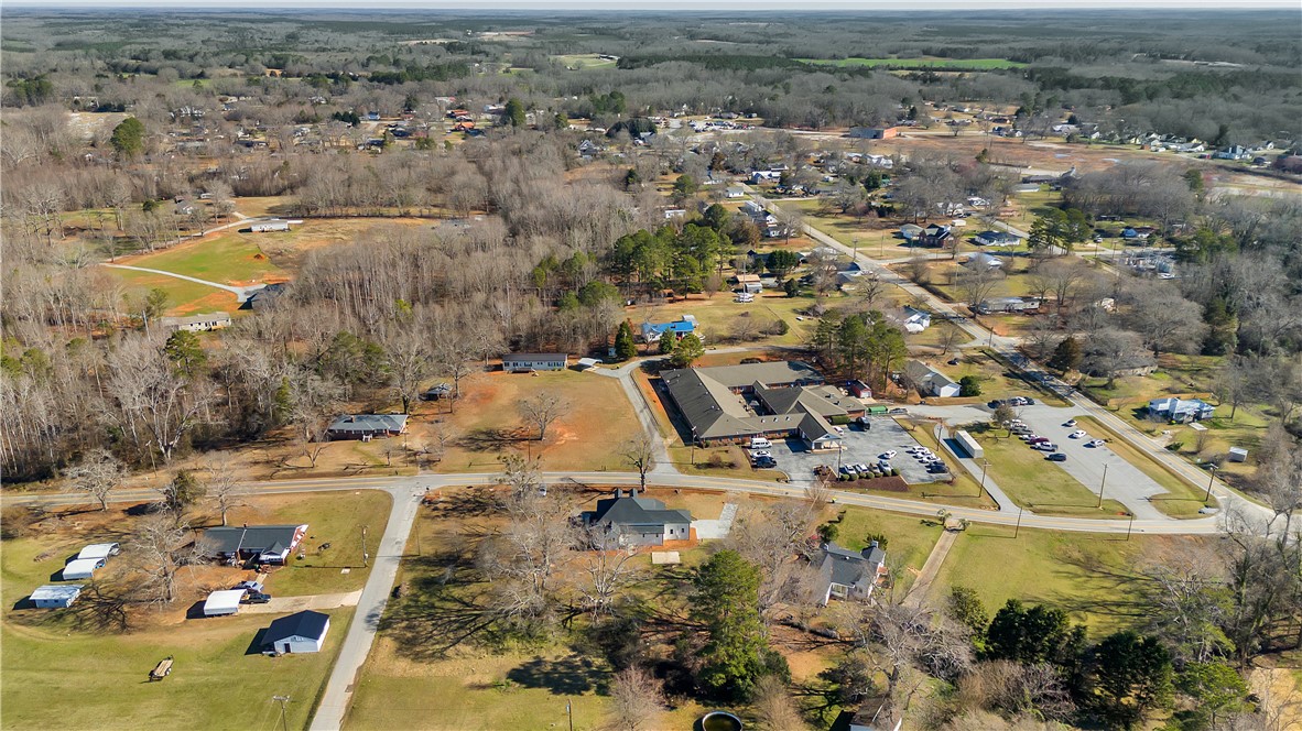 511 W Broad Street, Iva, South Carolina image 38