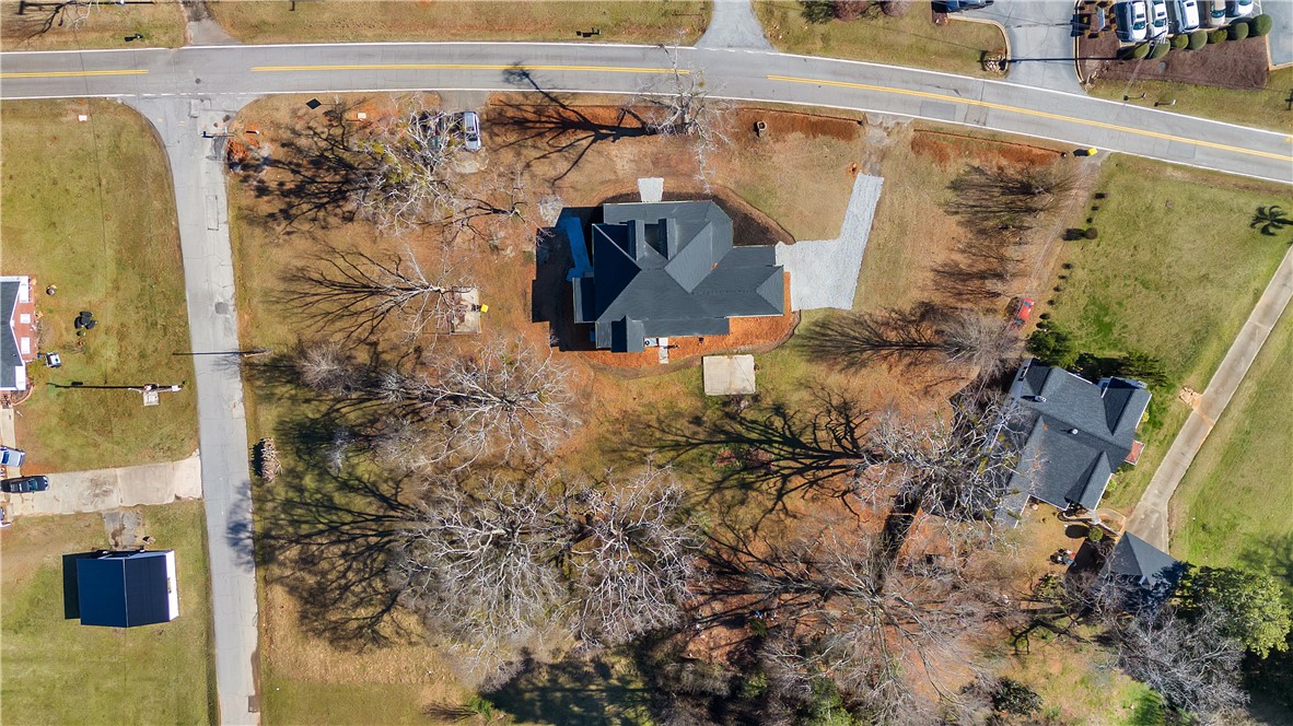 511 W Broad Street, Iva, South Carolina image 37