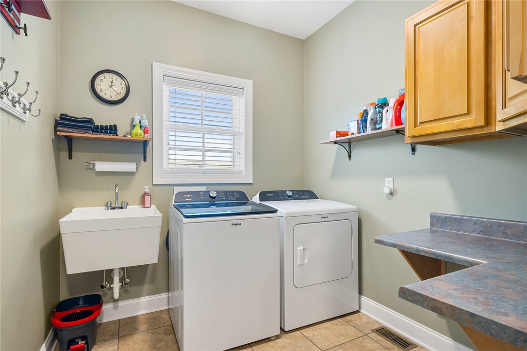 Anderson, South Carolina 29626, United States, 3 Bedrooms Bedrooms, ,3 BathroomsBathrooms,Residential,Active,169498