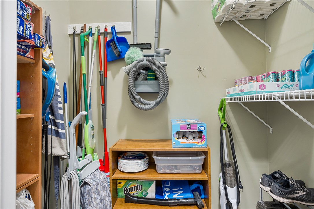 Anderson, South Carolina 29626, United States, 3 Bedrooms Bedrooms, ,3 BathroomsBathrooms,Residential,Active,169498