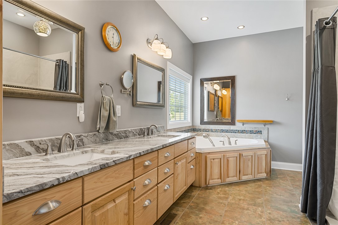 Anderson, South Carolina 29626, United States, 3 Bedrooms Bedrooms, ,3 BathroomsBathrooms,Residential,Active,169498