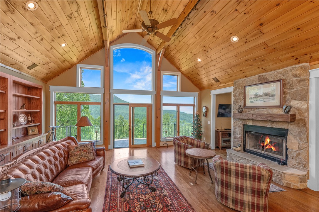 115 Harrier Lane, Landrum, South Carolina image 3