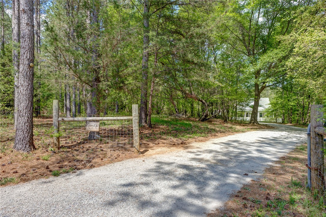 630 Pickens Drive, Pendleton, South Carolina image 25