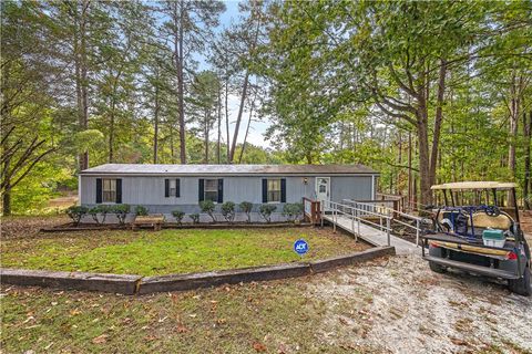 Homes For Sale - 725 Shelor Ferry Road<br/> Fair Play, SC 29643