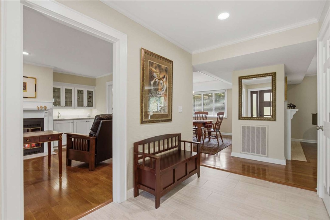 518 Bentbrook Lane, Clemson, SC Home for Sale 1 518 Bentbrook Lane