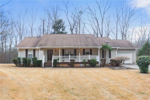 Photo of 237 Deer Hollow Lane, Seneca, SC 29678 (MLS # 20296056)