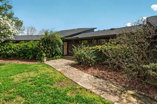 2916 Rambling Path, Anderson, South Carolina image 1