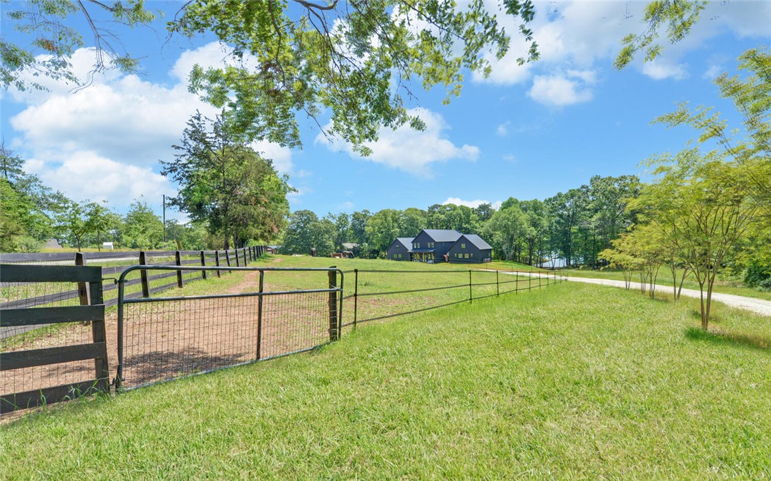 Residential, Hartwell, Georgia image 45