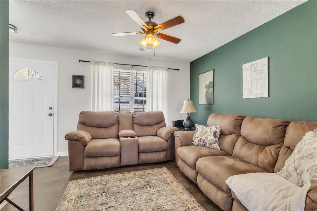 406 Hunters Lane, Anderson, South Carolina image 3