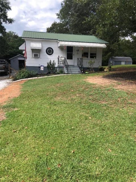 Homes For Sale - 904 Hampton Street<br/> Anderson County, Iva, SC 29655