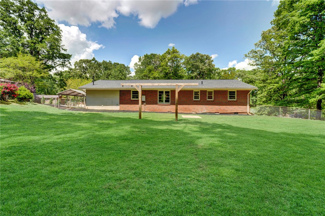 515 Wayside Circle, Seneca, South Carolina image 5