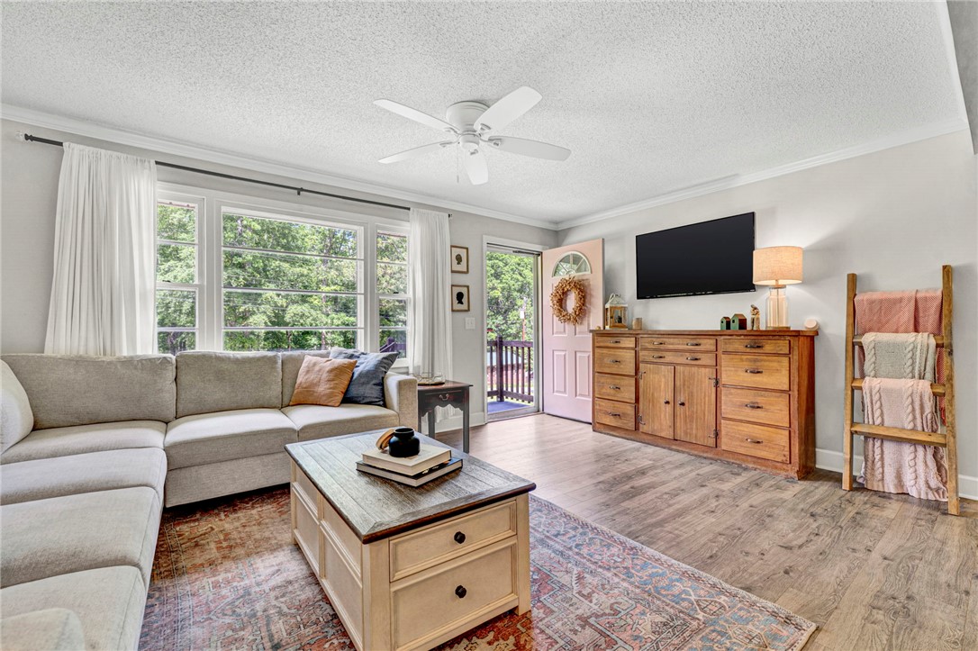 515 Wayside Circle, Seneca, South Carolina image 2