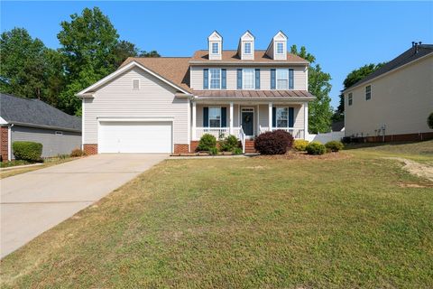 Photo of 104 W Sundance Drive, Easley, SC 29640 (MLS # 20300575)