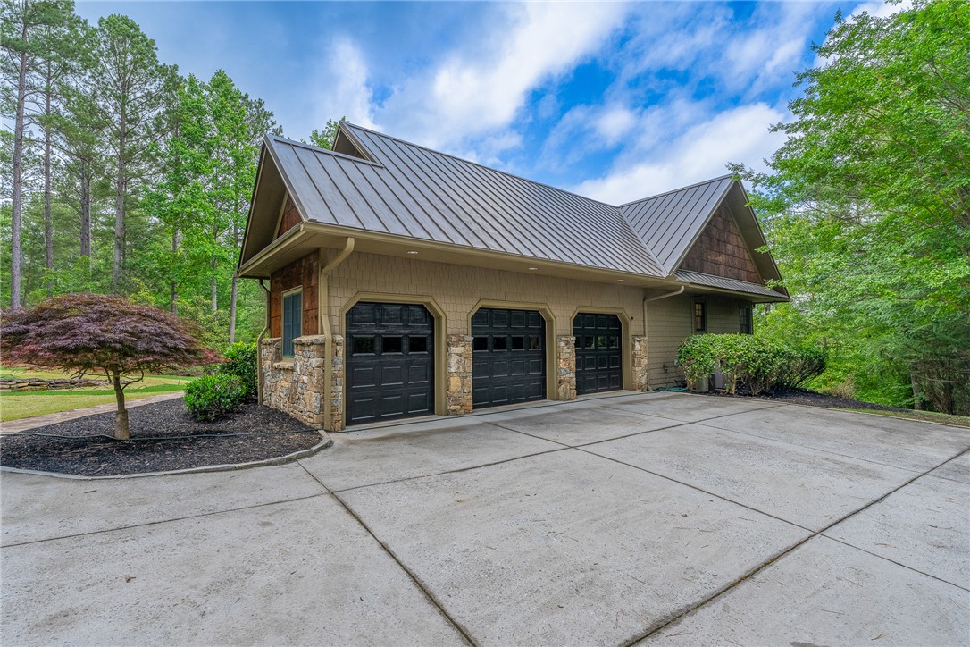 301 Augusta Way, Sunset, South Carolina image 3