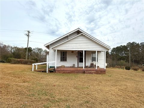 Photo of 303 Stewart Road, Walhalla, SC 29691 (MLS # 20295146)