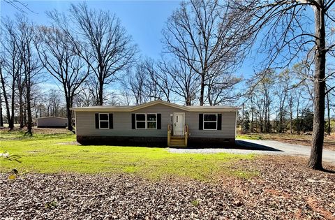 Homes For Sale - 4924 Airline Road<br/> Anderson County, Iva, SC 29655