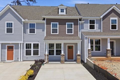 Photo of 303 Speyside Lane, Anderson, SC 29621 (MLS # 20301773)