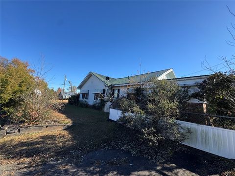 A home in Seneca