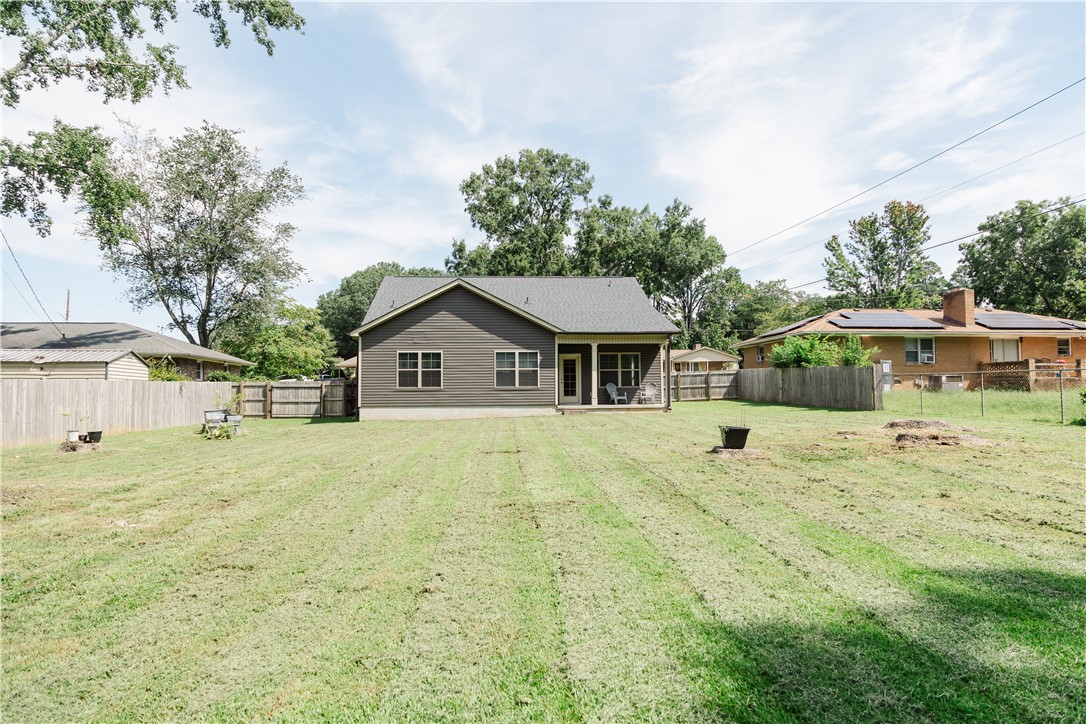 Anderson, South Carolina 29625, United States, 3 Bedrooms Bedrooms, ,2 BathroomsBathrooms,Residential,Pending,199771