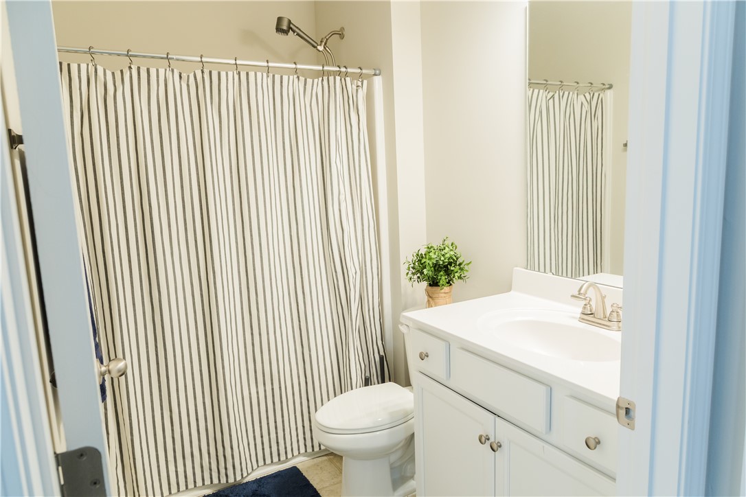 Anderson, South Carolina 29625, United States, 3 Bedrooms Bedrooms, ,2 BathroomsBathrooms,Residential,Pending,199771