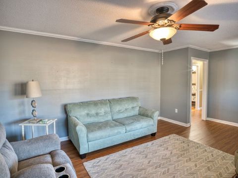 A home in Easley