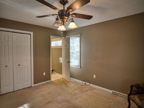 A home in Easley