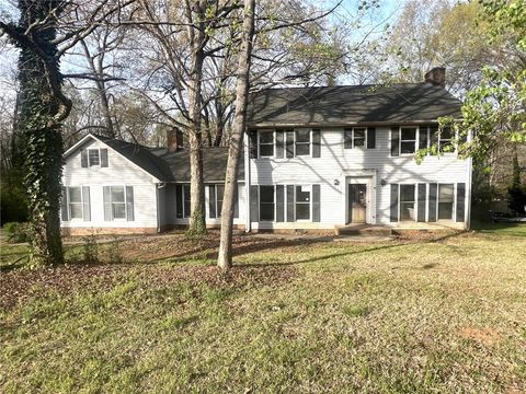 Photo of 606 Timberlake Road, Anderson, SC 29625 (MLS # 20300325)