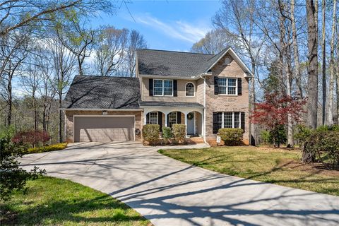 Photo of 302 Summer Walk Court, Seneca, SC 29678 (MLS # 20298037)