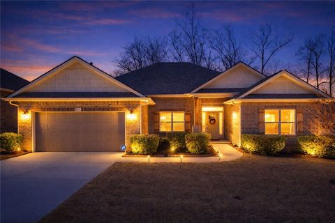 Photo of 301 Beaver Lodge Way, Greenville, SC 29605 (MLS # 20297560)