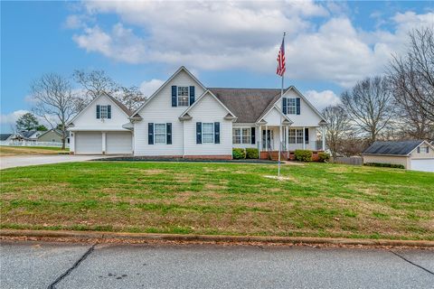 Photo of 7 Brook Laurel Lane Lane, Taylors, SC 29687 (MLS # 20295585)