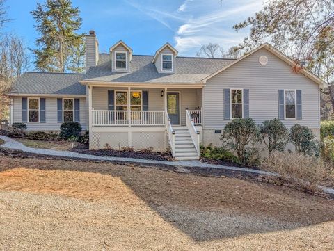 Photo of 351 Peninsula Drive, Anderson, SC 29626 (MLS # 20297611)