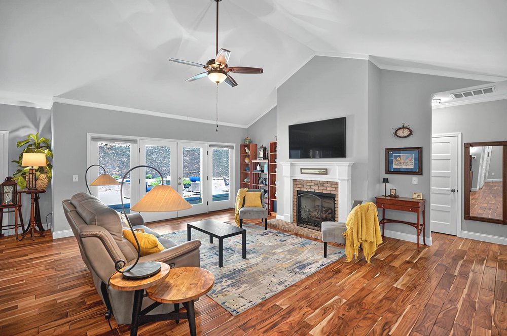 306 S Sundew Drive, Westminster, South Carolina image 6
