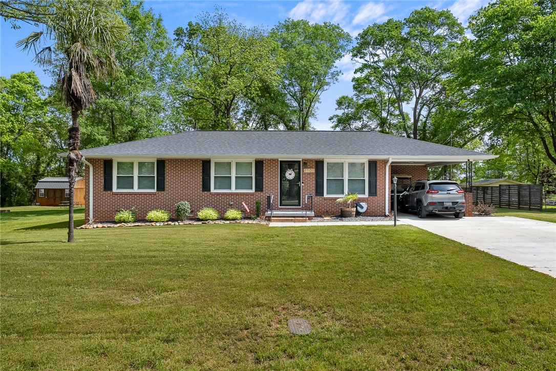 1101 Oak Drive, Pendleton, South Carolina image 1