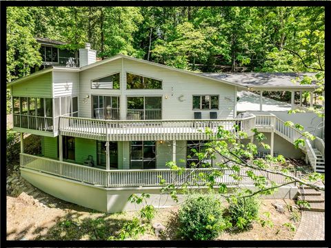 Photo of 38 Foremast Drive, Salem, SC 29676 (MLS # 20300312)