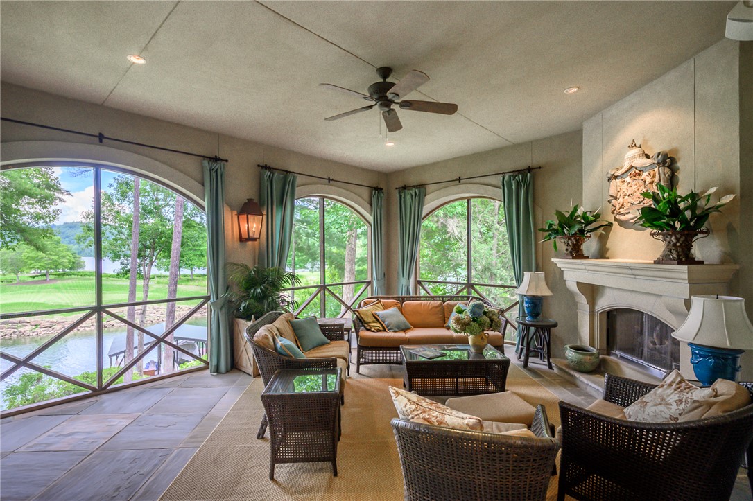 304 Club Cove Way, Sunset, South Carolina image 9