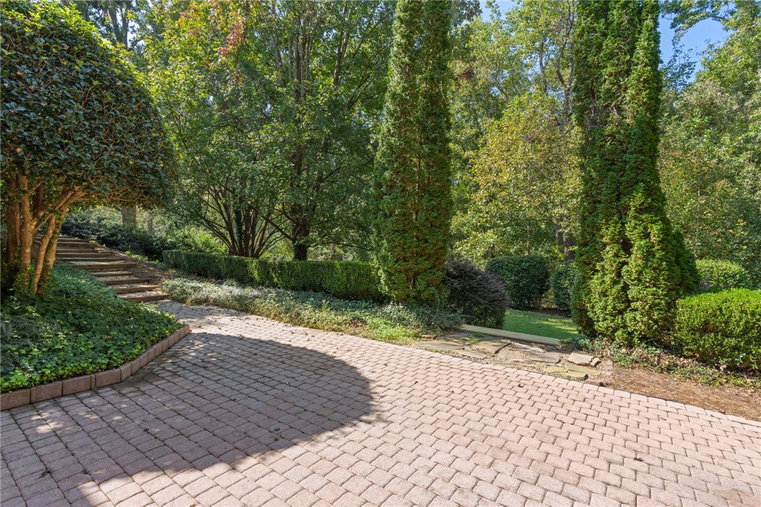501 Spaulding Lake Drive, Greenville, South Carolina image 38