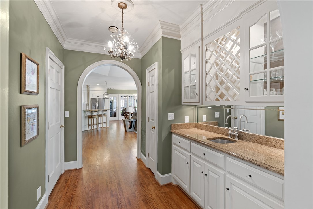 501 Spaulding Lake Drive, Greenville, South Carolina image 10
