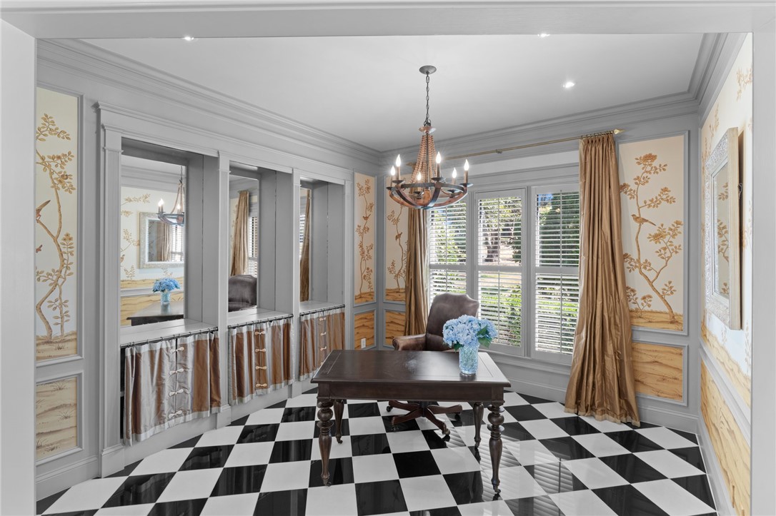 501 Spaulding Lake Drive, Greenville, South Carolina image 4