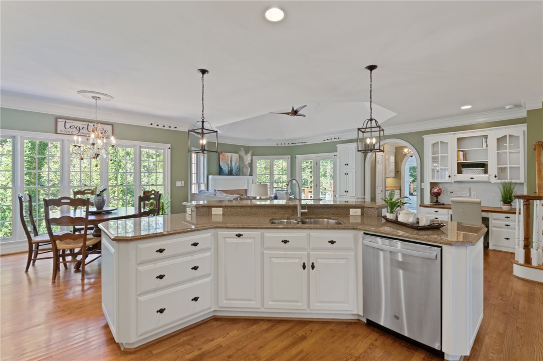 501 Spaulding Lake Drive, Greenville, South Carolina image 17